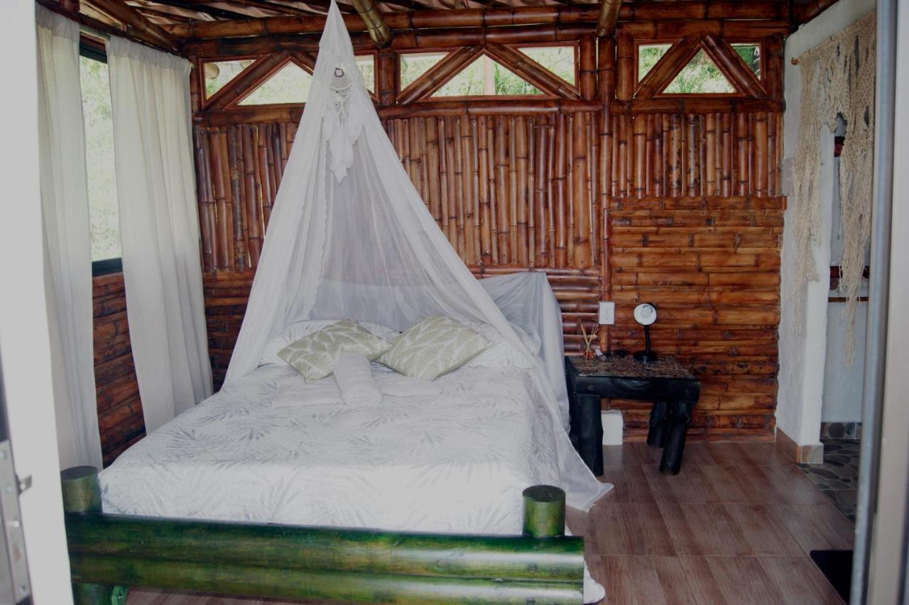 Casa Encuentro Ecolodge, Outdoor Gym And Yoga Guatapé Exterior photo