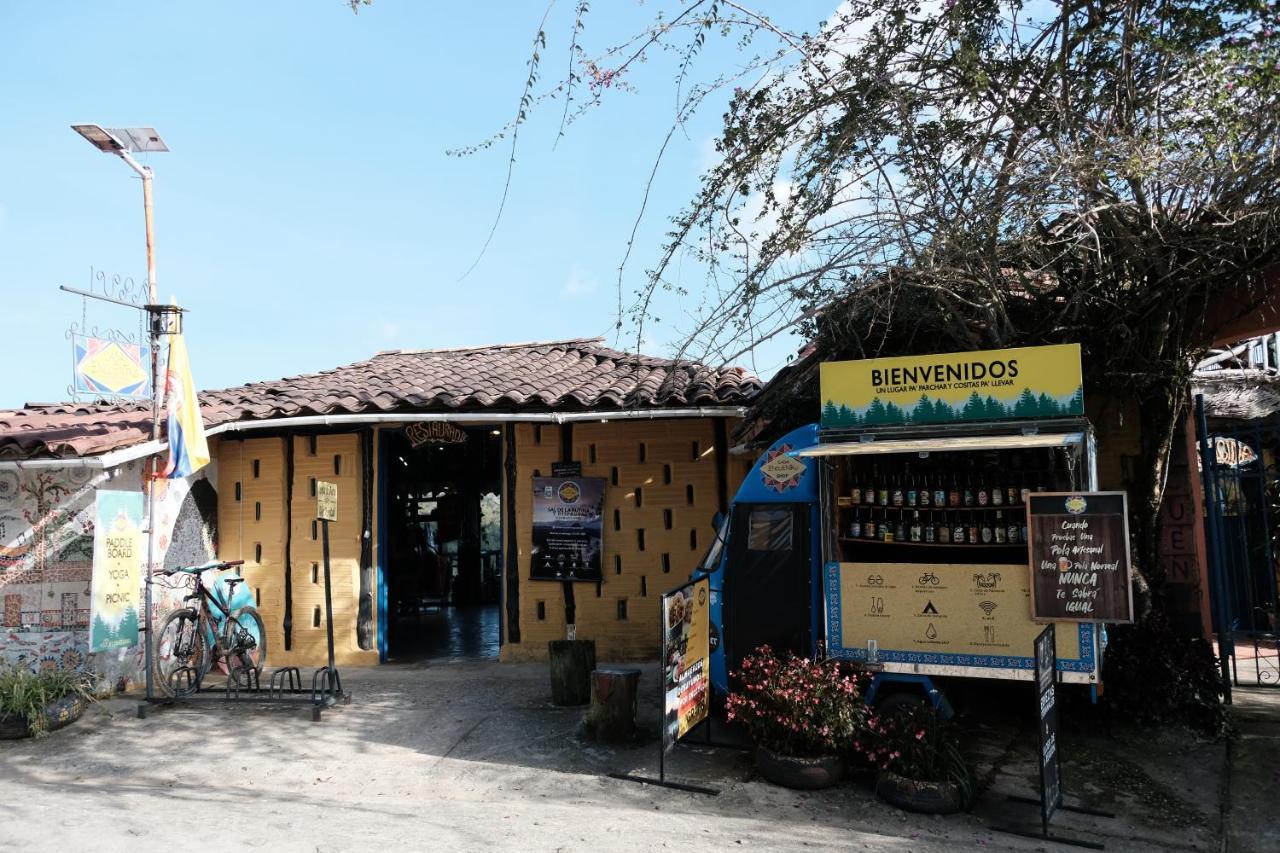 Casa Encuentro Ecolodge, Outdoor Gym And Yoga Guatapé Exterior photo