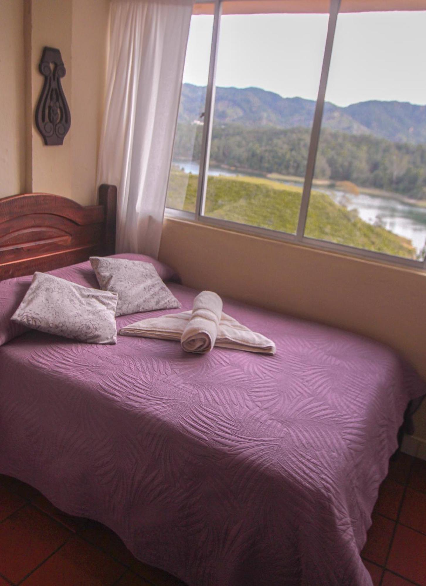 Casa Encuentro Ecolodge, Outdoor Gym And Yoga Guatapé Exterior photo